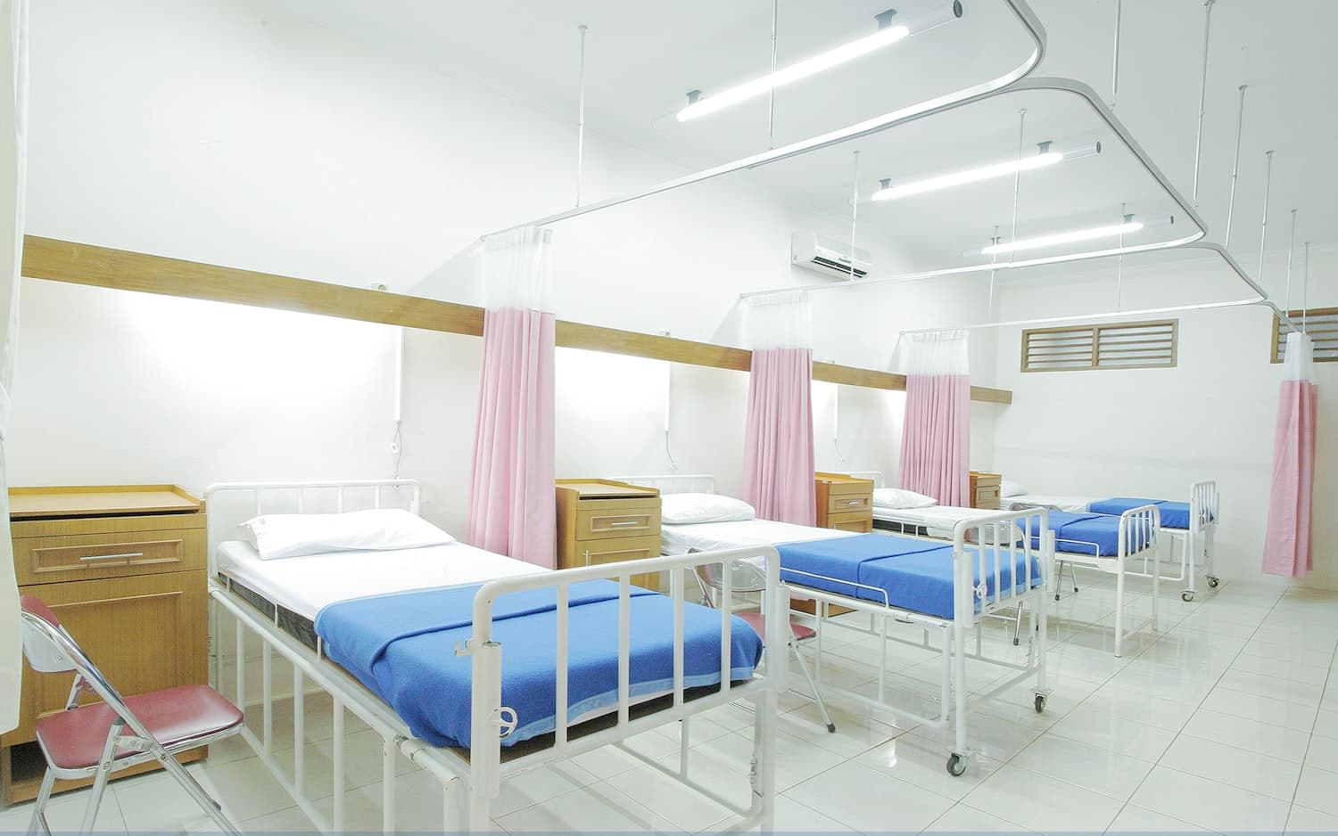 Modern hospital care environment